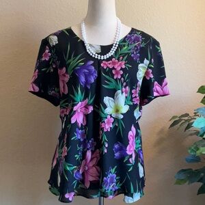 Sag Harbor Prophecy - Black Floral Short Sleeve Top, Size 16